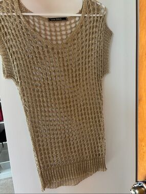 Love Stitch Metallic Gold Open-Knit Short Sleeve Tunic